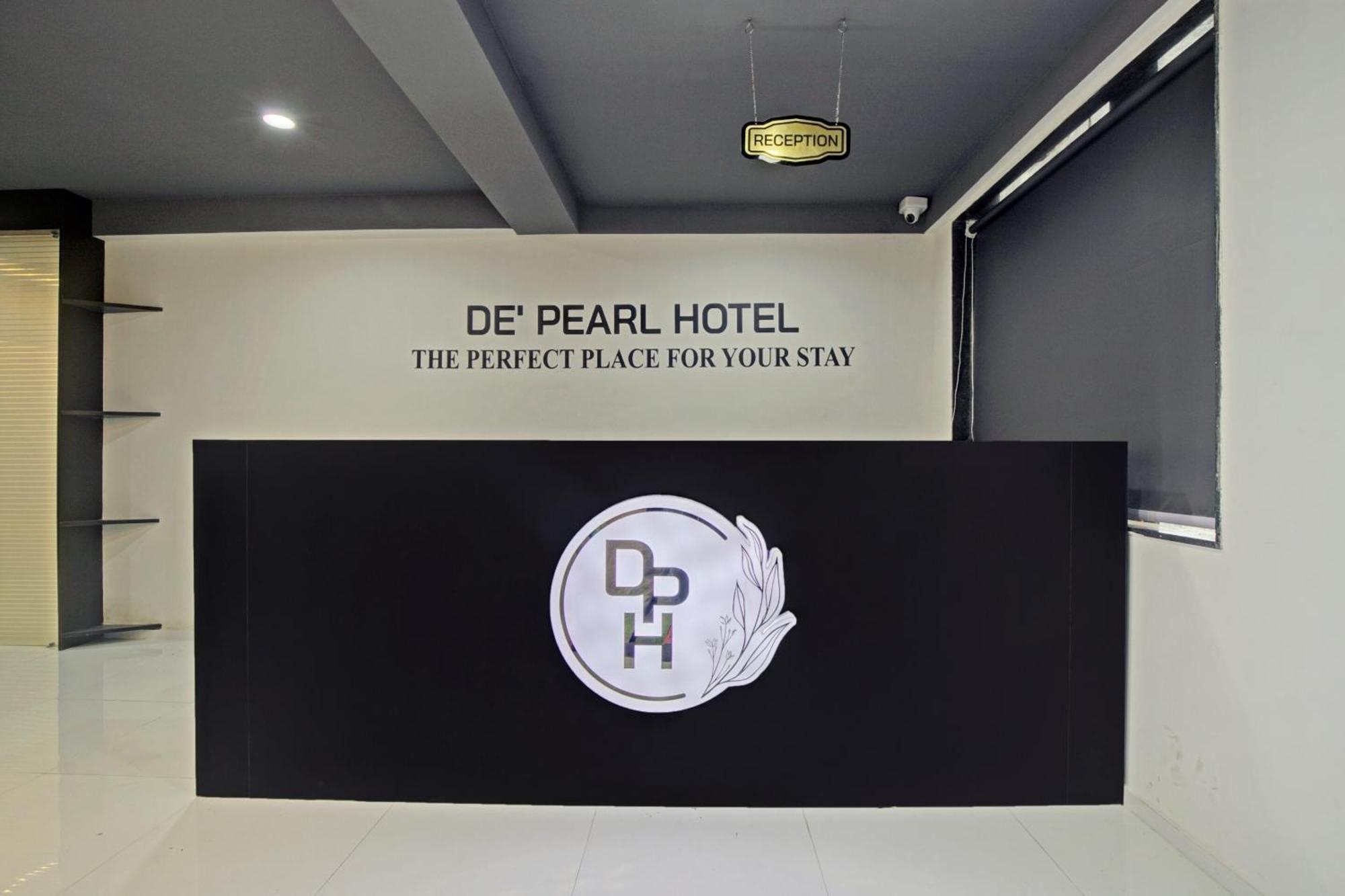 Collection O De'Pearl Hotel Сурат Екстер'єр фото